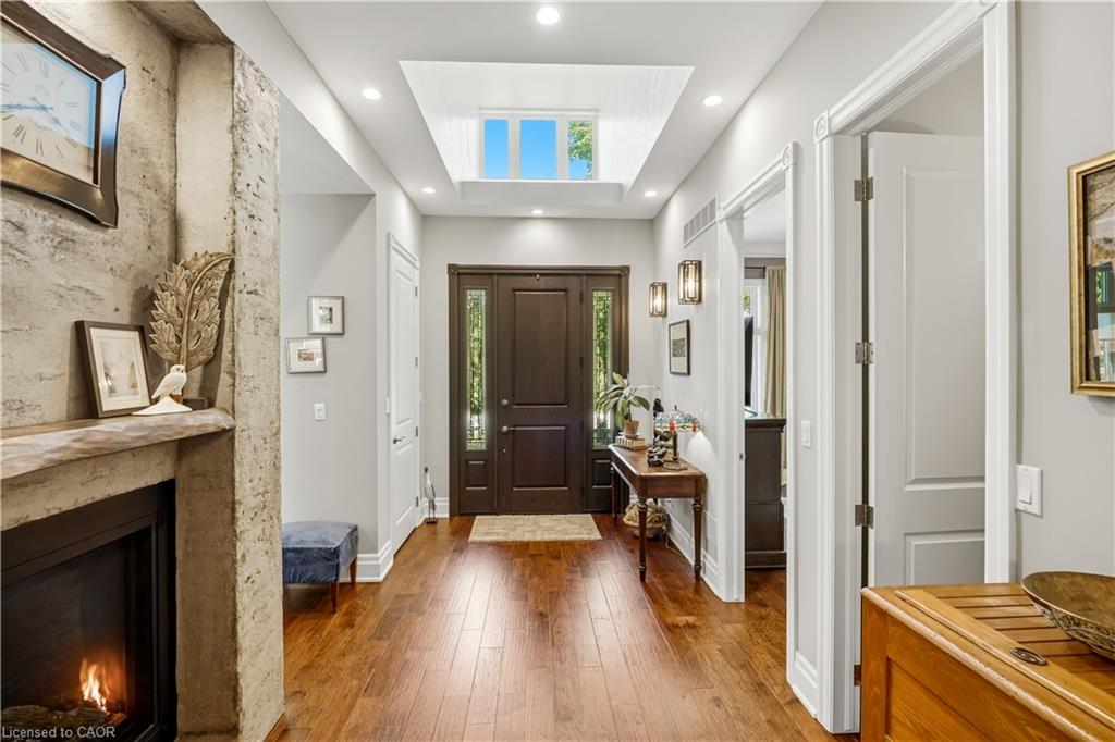 411 Nassau Street Property Photo 6