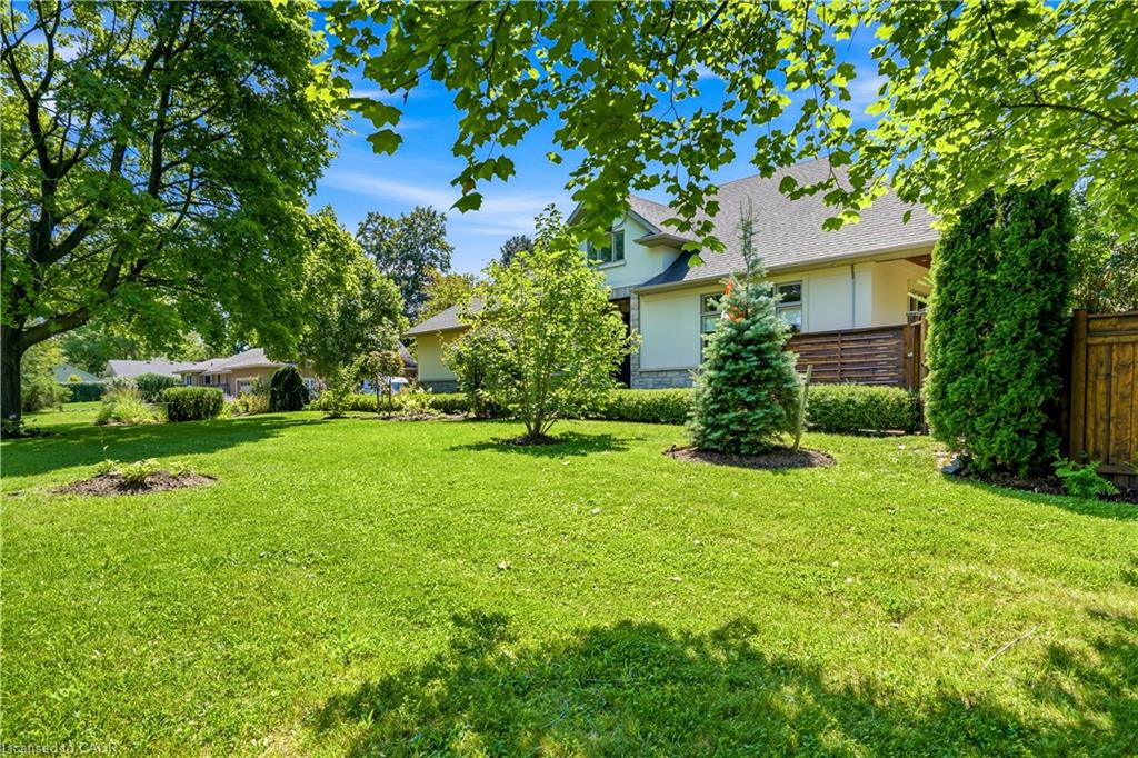 411 Nassau Street Property Photo 32