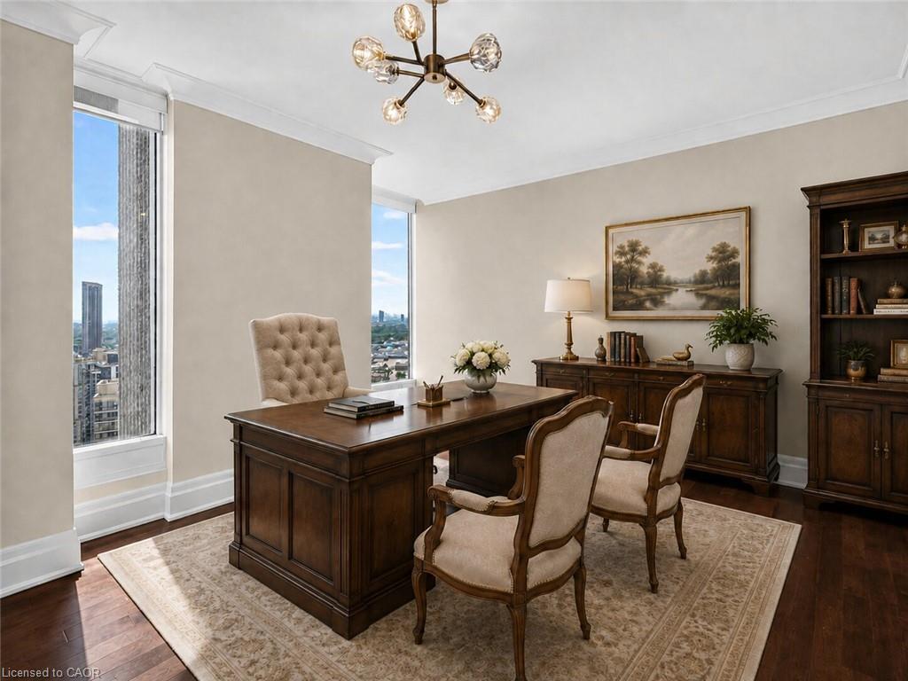 2901-2045 Lake Shore Boulevard W Property Photo 19