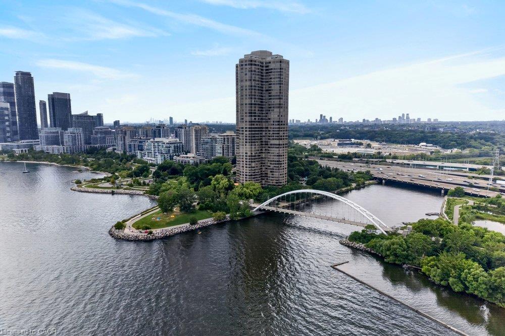 2901-2045 Lake Shore Boulevard W Property Photo 38