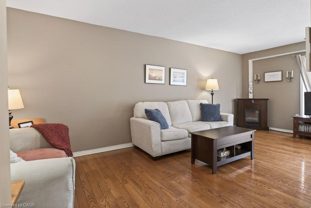 29-10 Cadham Boulevard Property Photo 5
