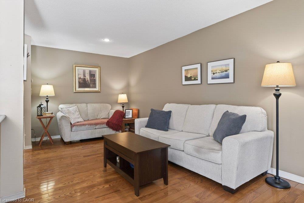 29-10 Cadham Boulevard Property Photo 6