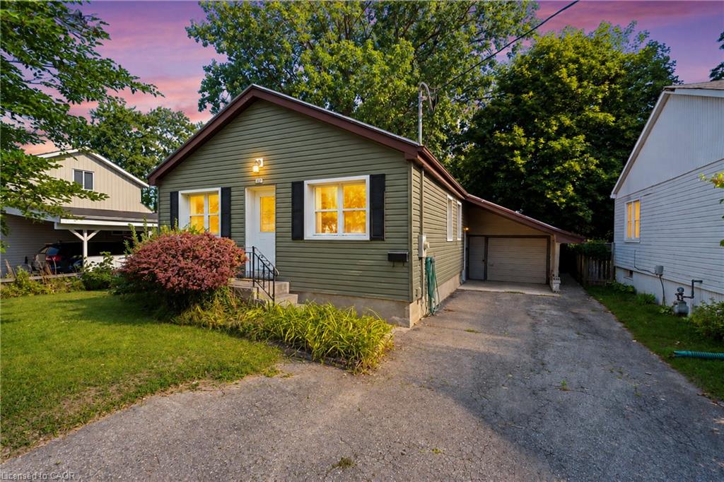 123 Morton Avenue Property Photo 4