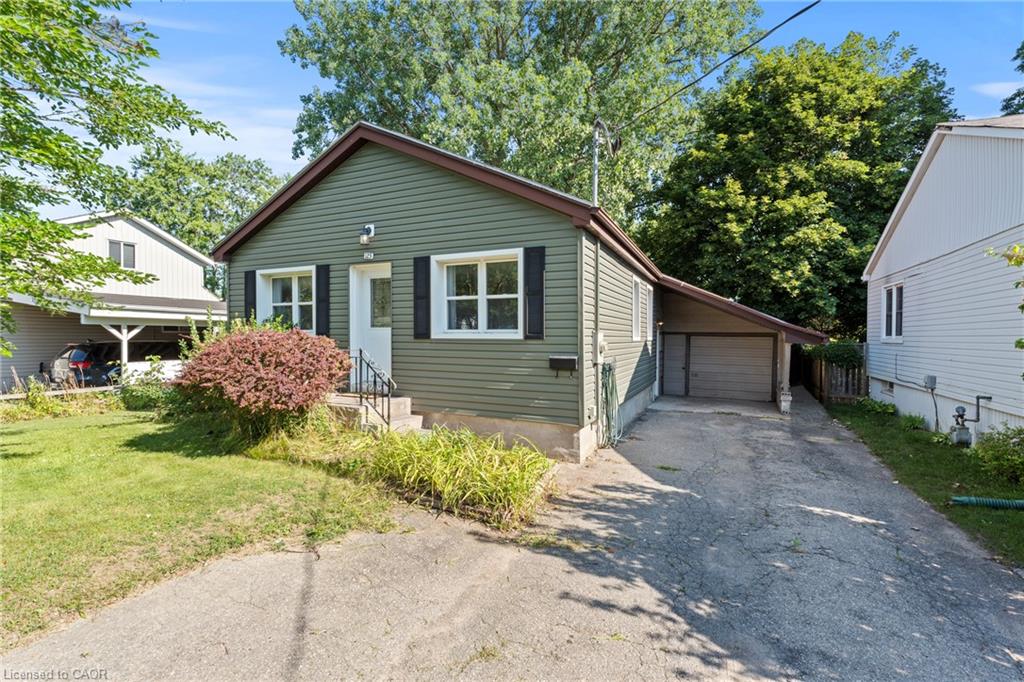 123 Morton Avenue Property Photo 5