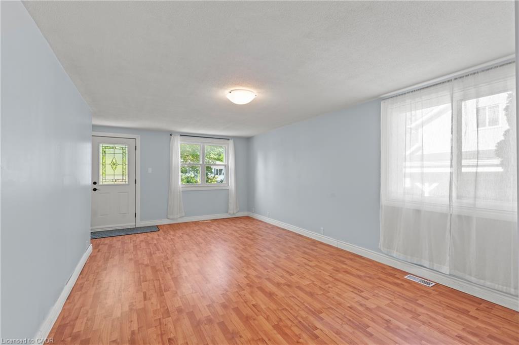123 Morton Avenue Property Photo 10