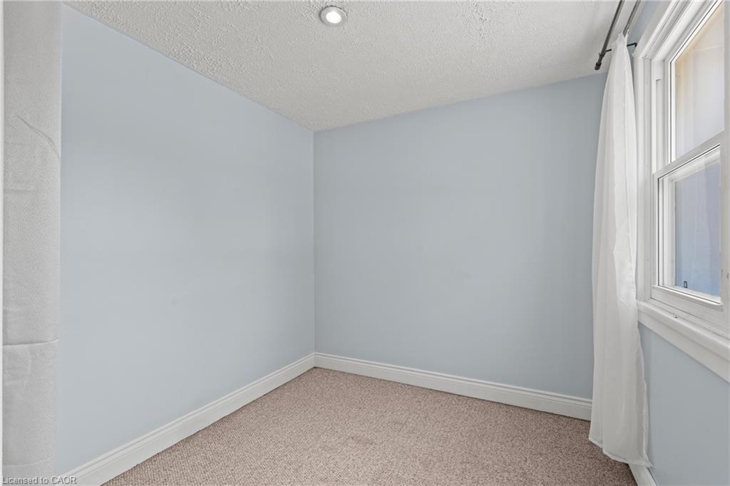 123 Morton Avenue Property Photo 13