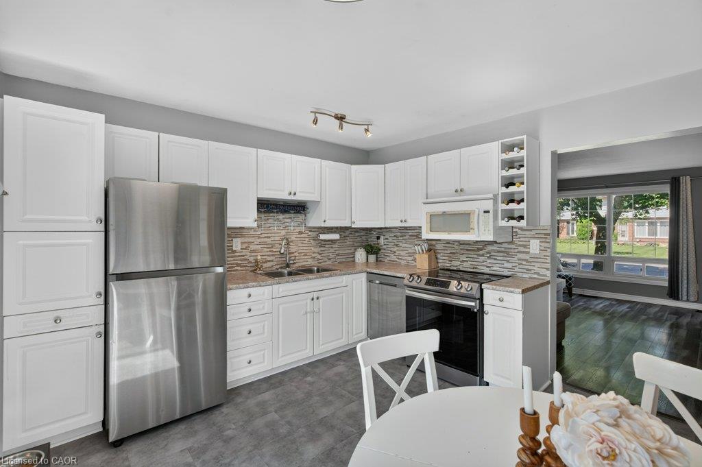 60 Elford Crescent Property Photo 14