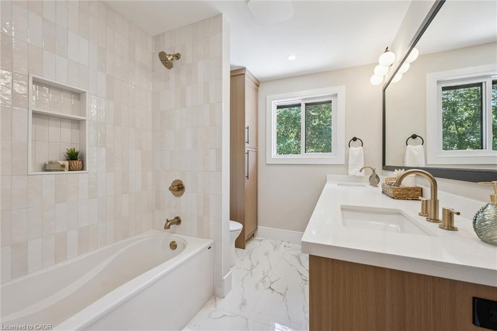 70 Champlain Crescent Property Photo 25