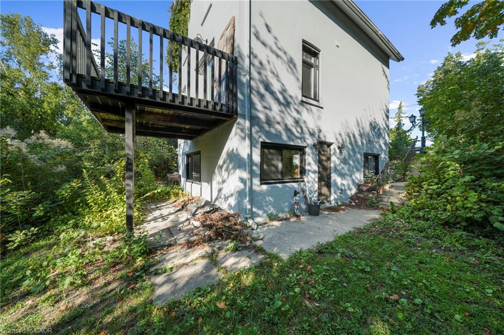 43 Perry Street Property Photo 40