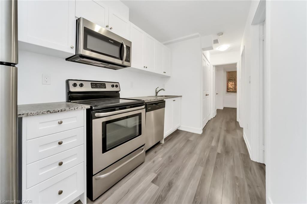 29-869 Wilson Avenue Property Photo 12