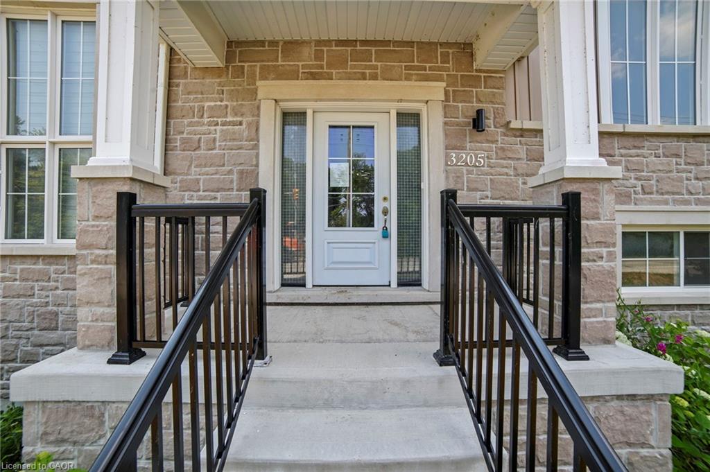 3205 Mosley Street Property Photo 5