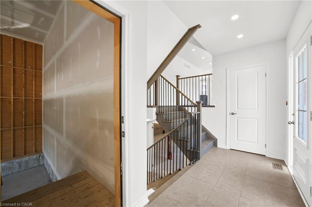 3205 Mosley Street Property Photo 34