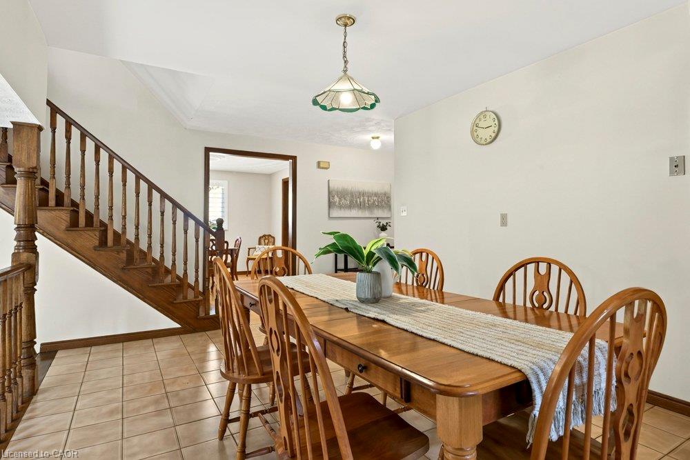 118 Pottruff Road S Property Photo 17
