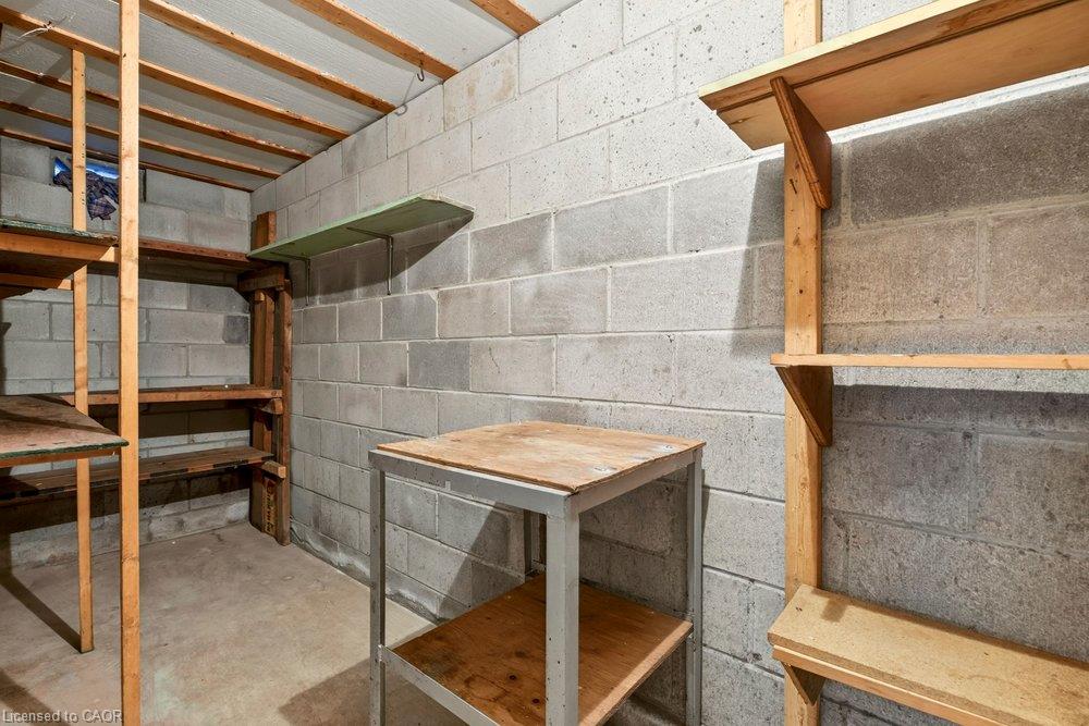 118 Pottruff Road S Property Photo 41