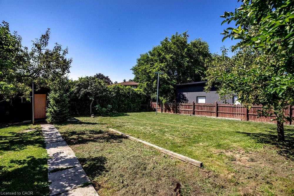 118 Pottruff Road S Property Photo 45
