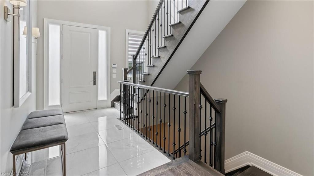 81 Brock Street Property Photo 3