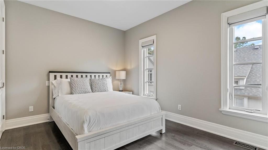 81 Brock Street Property Photo 31