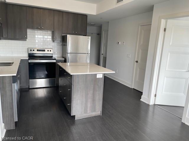609-255 Northfield Drive E Property Photo 7