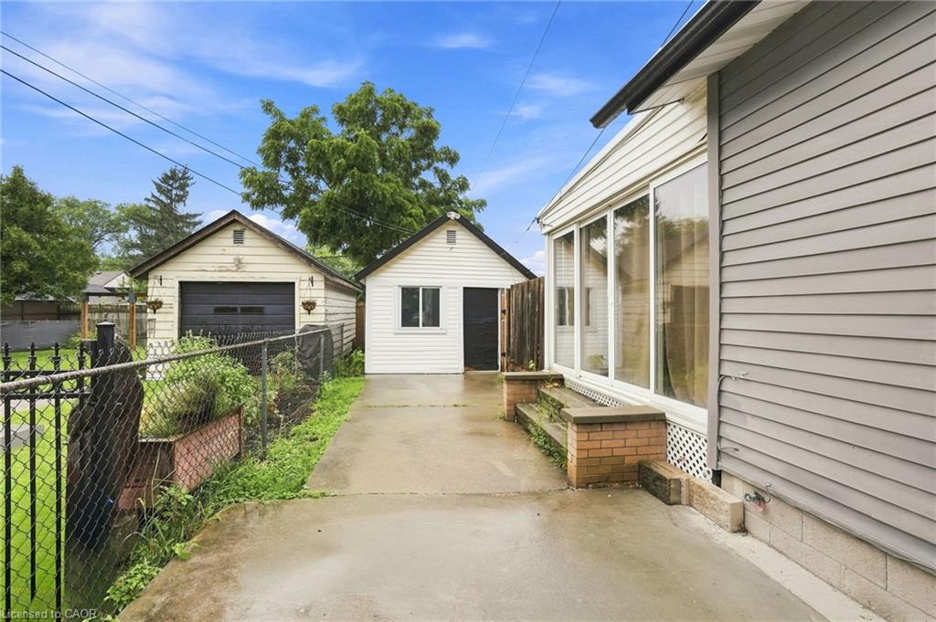 4 Hilda Street Property Photo 3