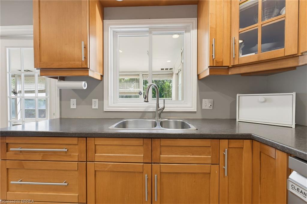 5 Marigold Street Property Photo 9