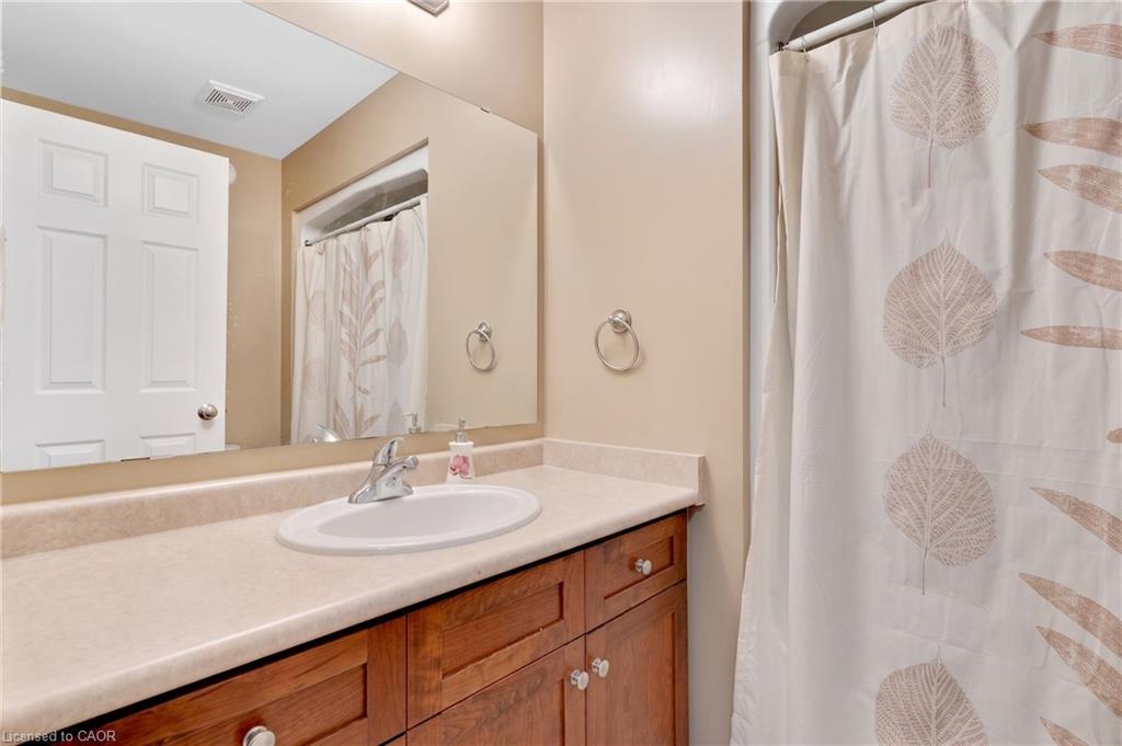 32 Pennsylvania Crescent Property Photo 33