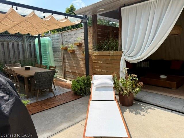 93 Cloverdale Avenue Property Photo 24