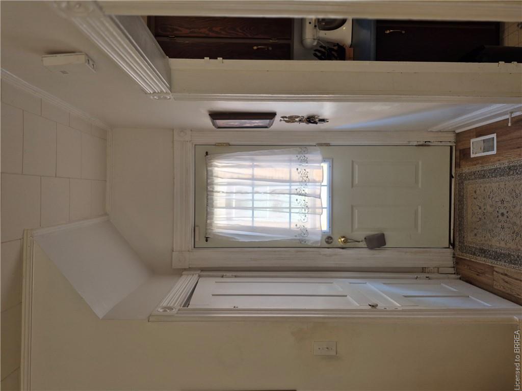 97 Colborne Street S Property Photo 21