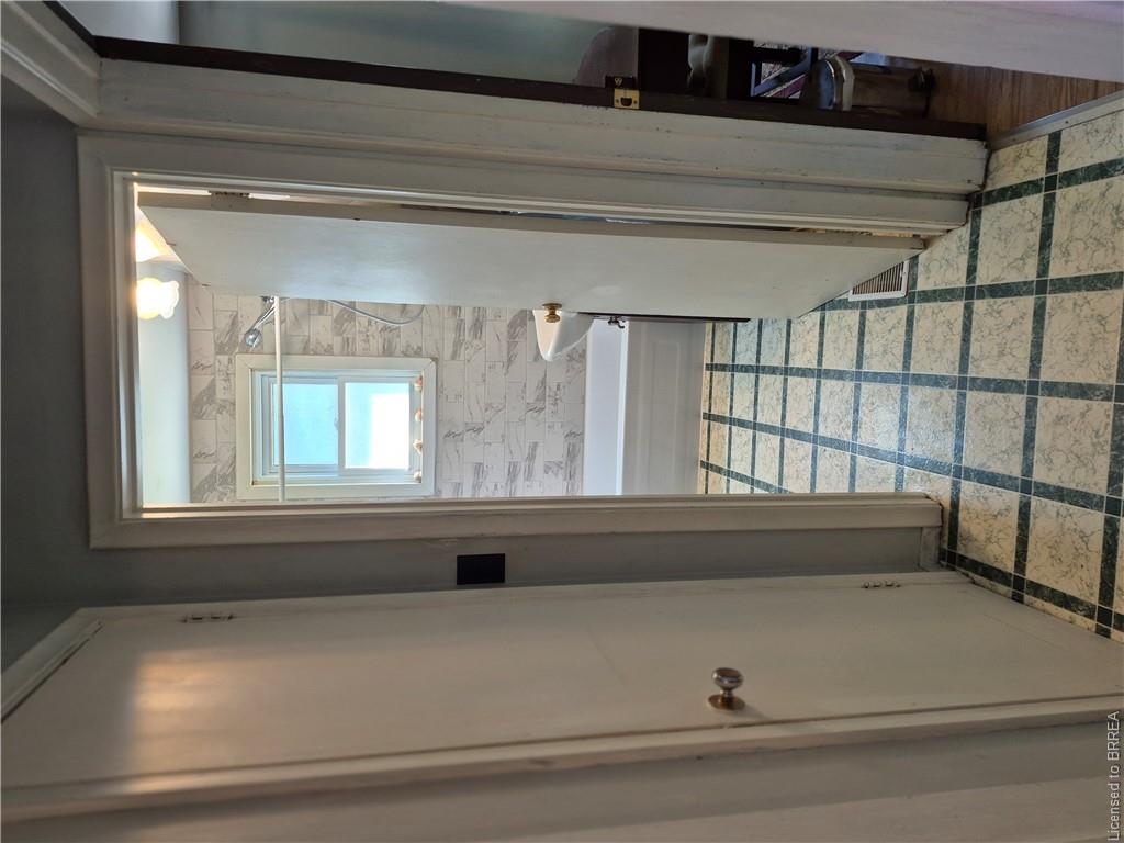 97 Colborne Street S Property Photo 25