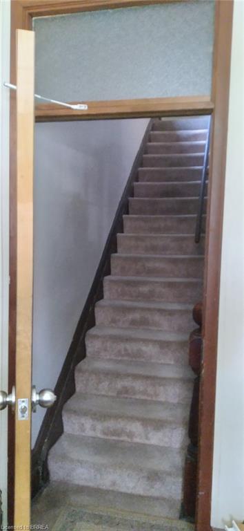 97 Colborne Street S Property Photo 34