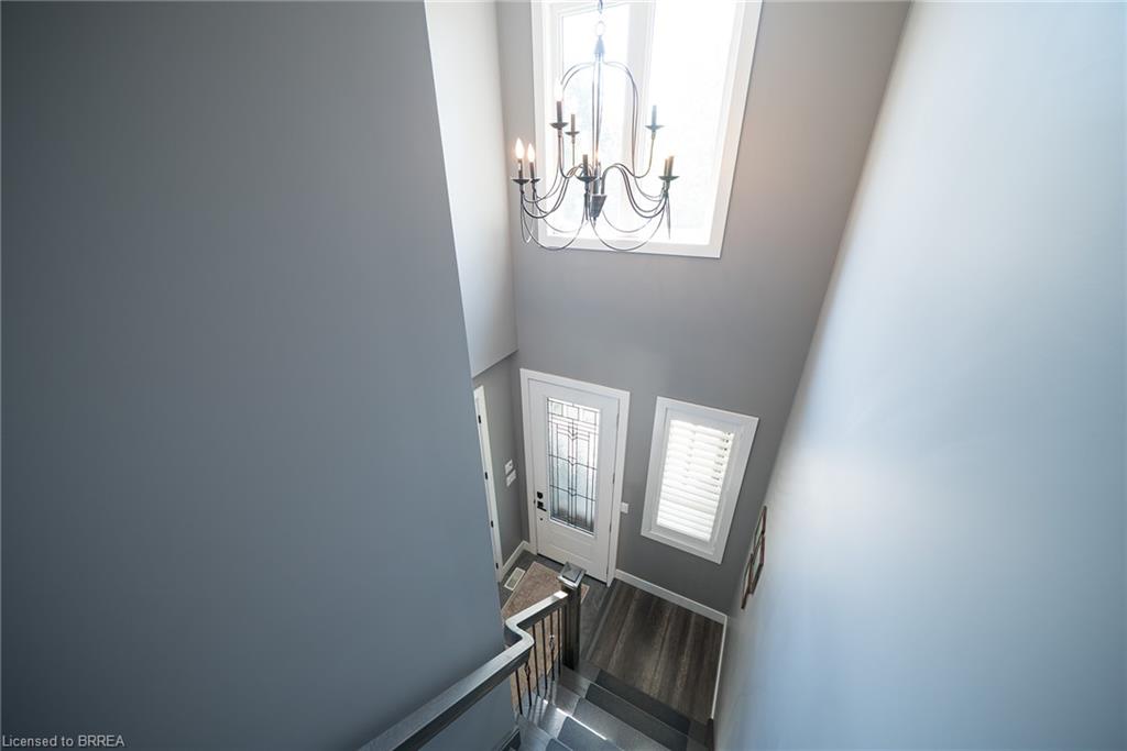 166 King Street Property Photo 16