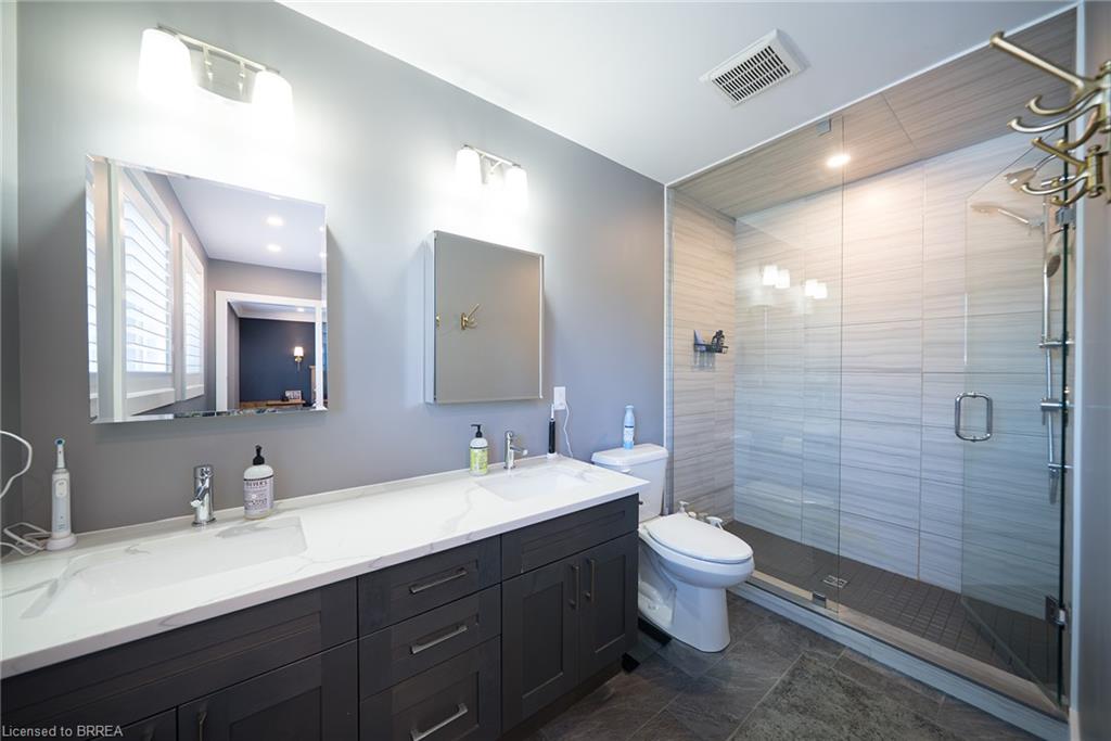 166 King Street Property Photo 20