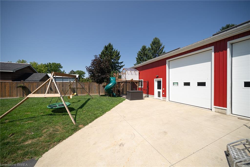 166 King Street Property Photo 42