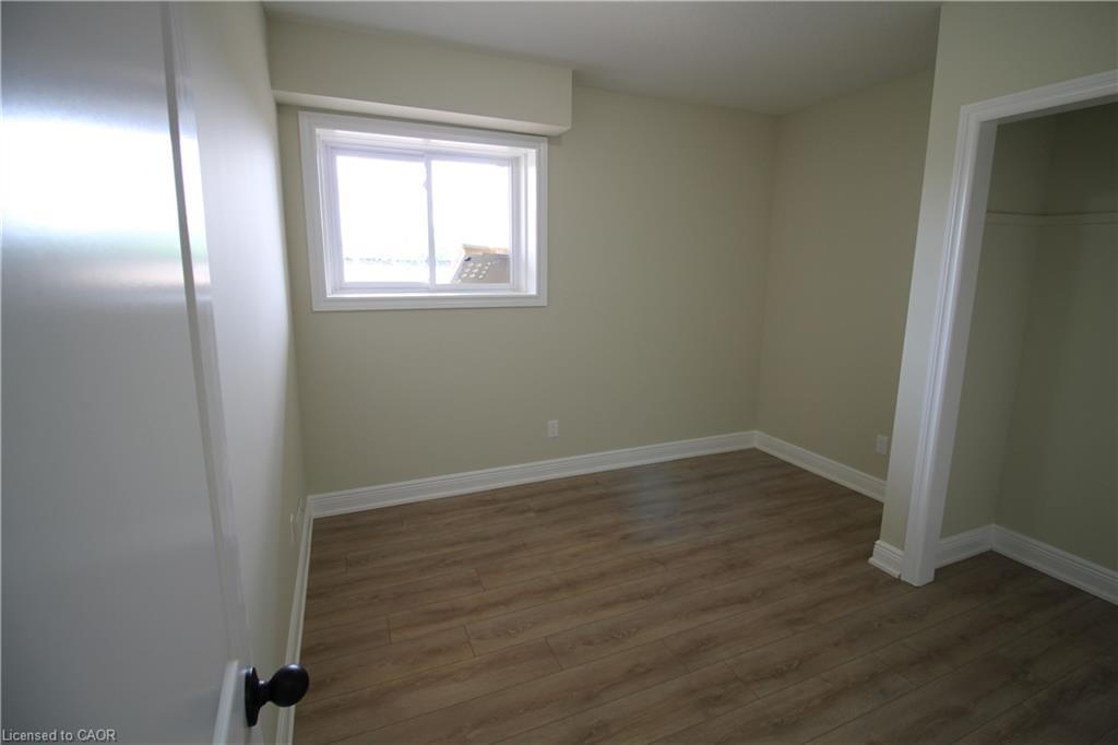 8-1395 Bleams Road Property Photo 4