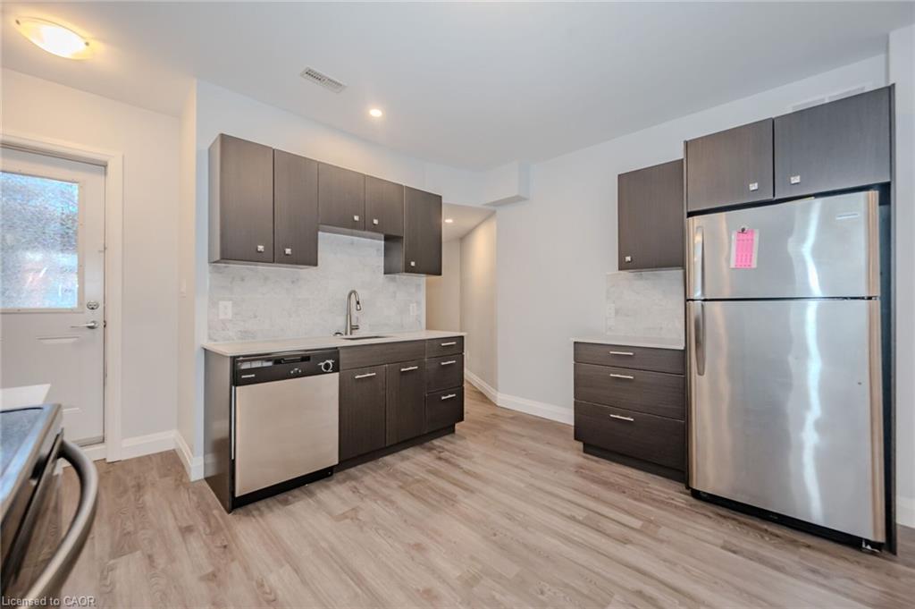 74 Cathcart Street Property Photo 7