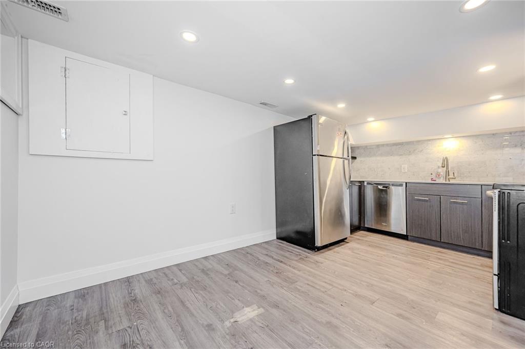 74 Cathcart Street Property Photo 38