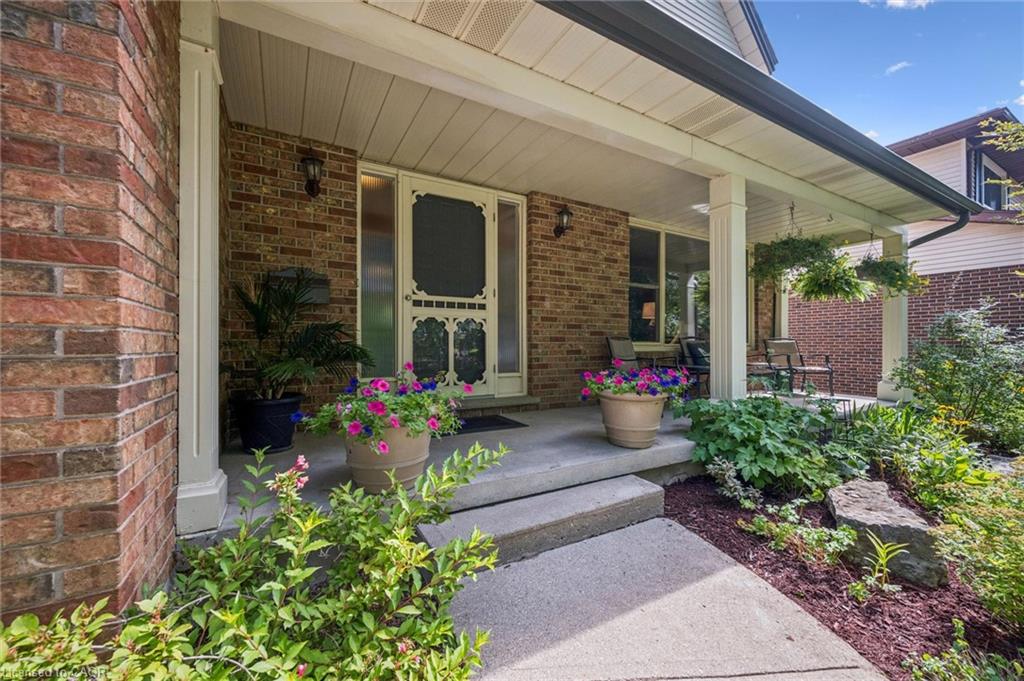 119 Sandy Ridge Place Property Photo 3