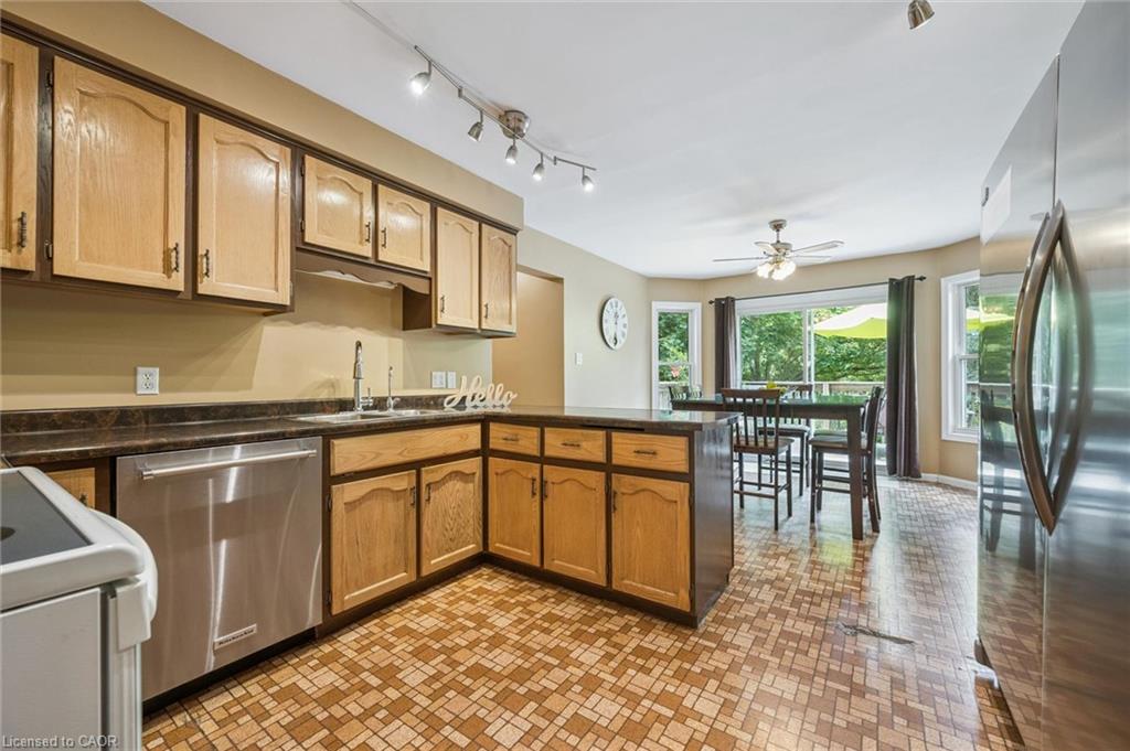 119 Sandy Ridge Place Property Photo 10