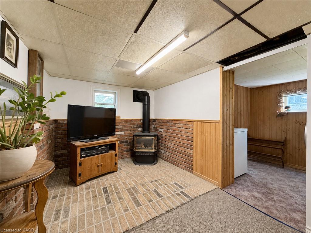 55 Holmes Avenue Property Photo 18