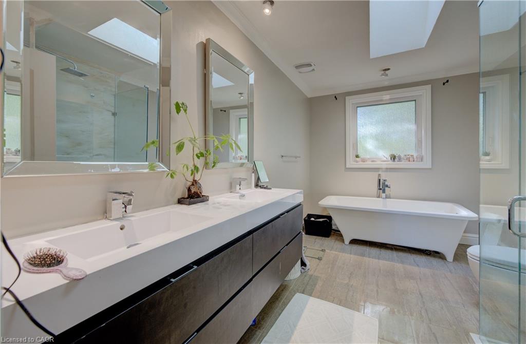 600 Highvalley Road Property Photo 15