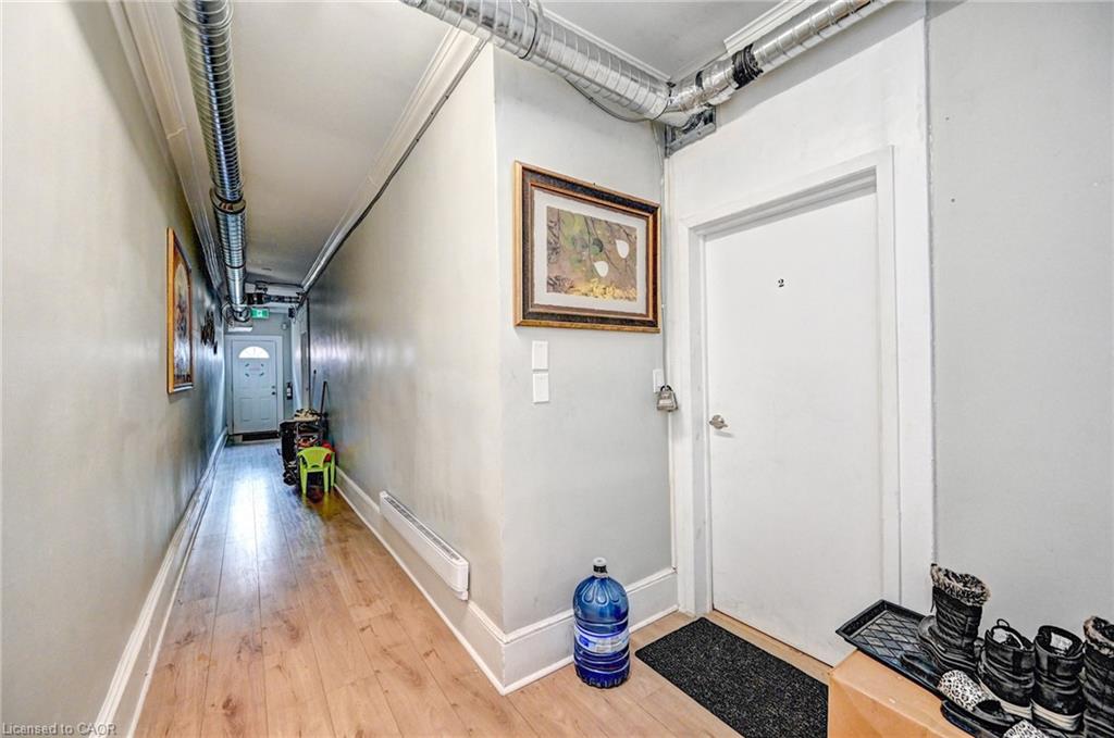 15 Ainslie Street N Property Photo 41
