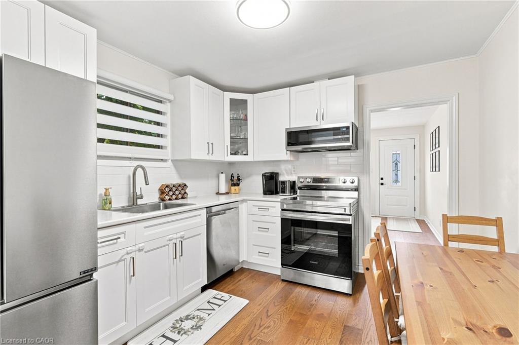 122 Limeridge Road W Property Photo 16