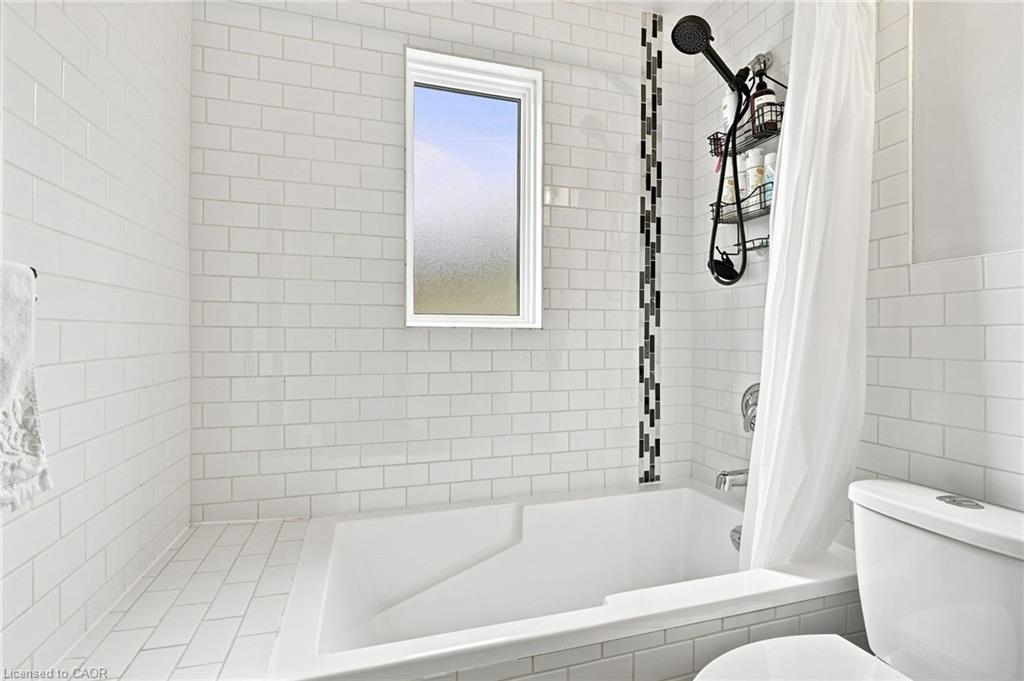 122 Limeridge Road W Property Photo 20