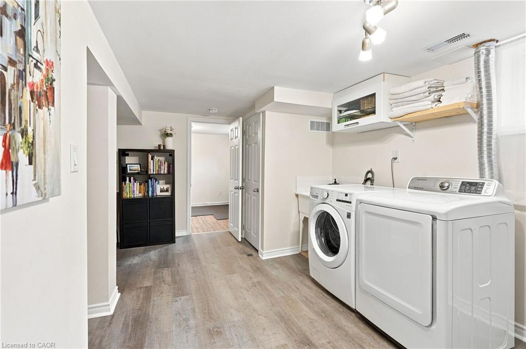 122 Limeridge Road W Property Photo 31