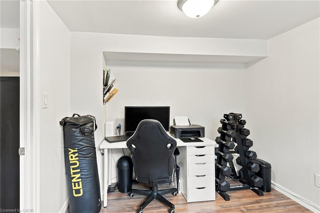 122 Limeridge Road W Property Photo 36