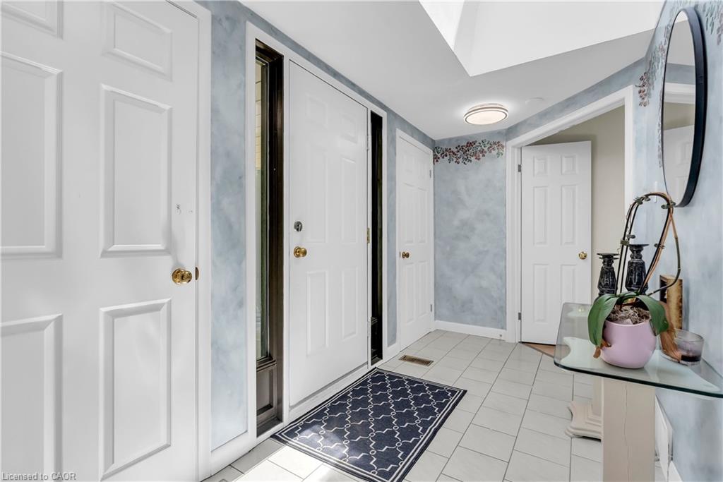 1356 Oak Lane Property Photo 7