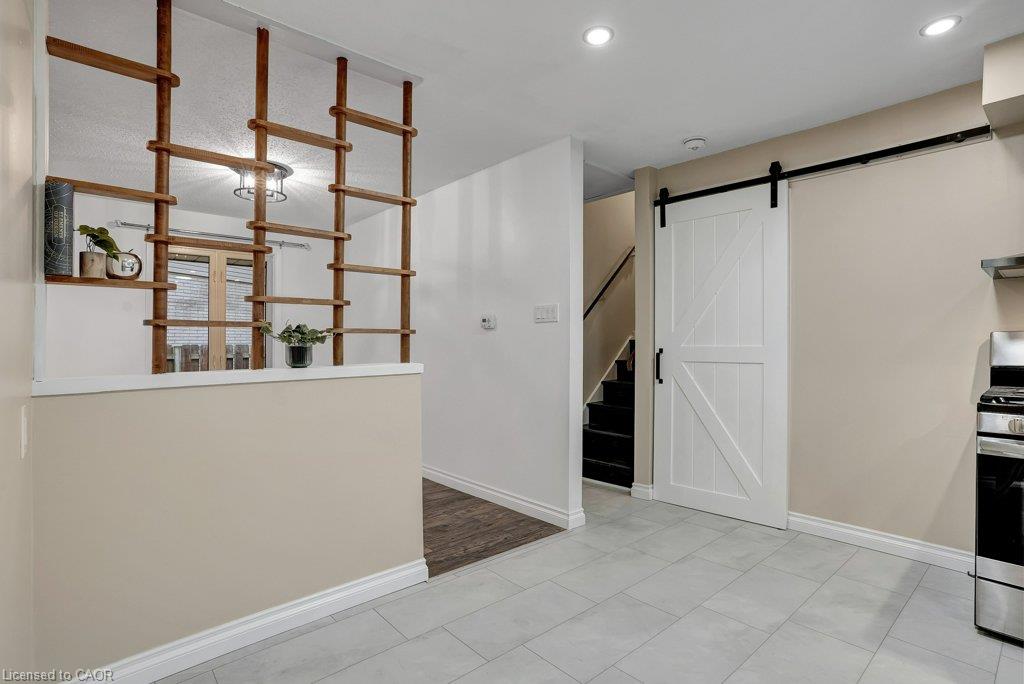 67 Kimberly Crescent Property Photo 15