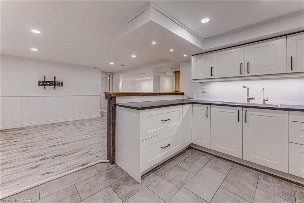51 Rosemount Drive Property Photo 19