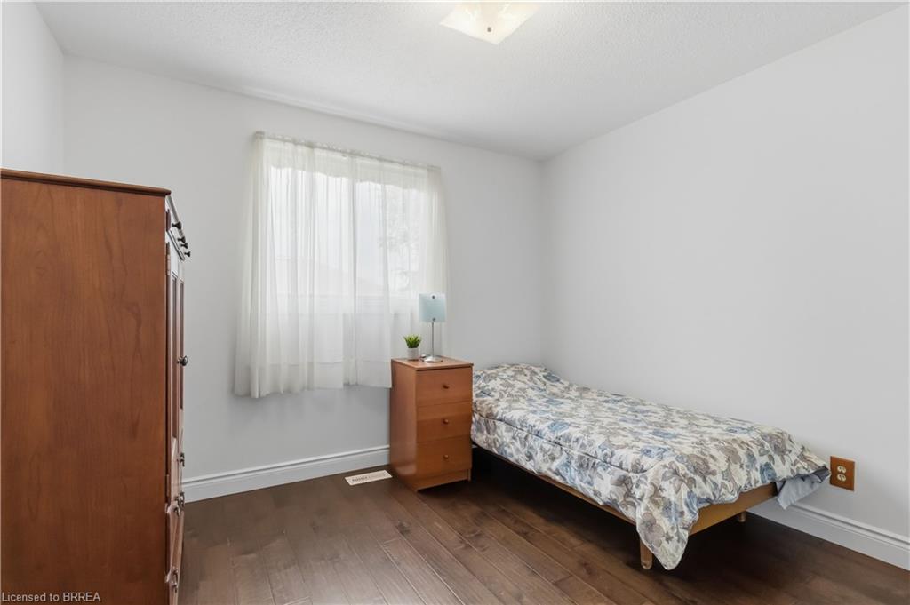 22 Allensgate Drive Property Photo 20