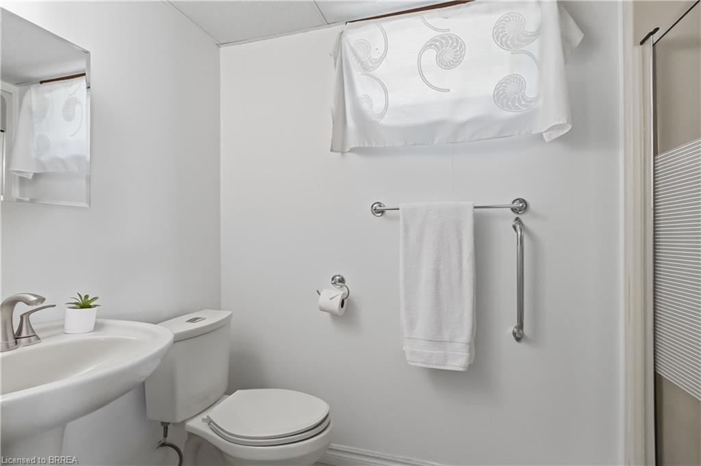 22 Allensgate Drive Property Photo 30