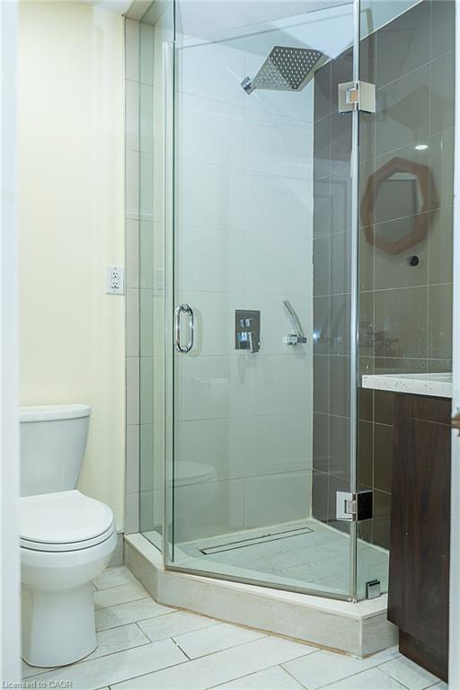 41 Paradise Road S Property Photo 15